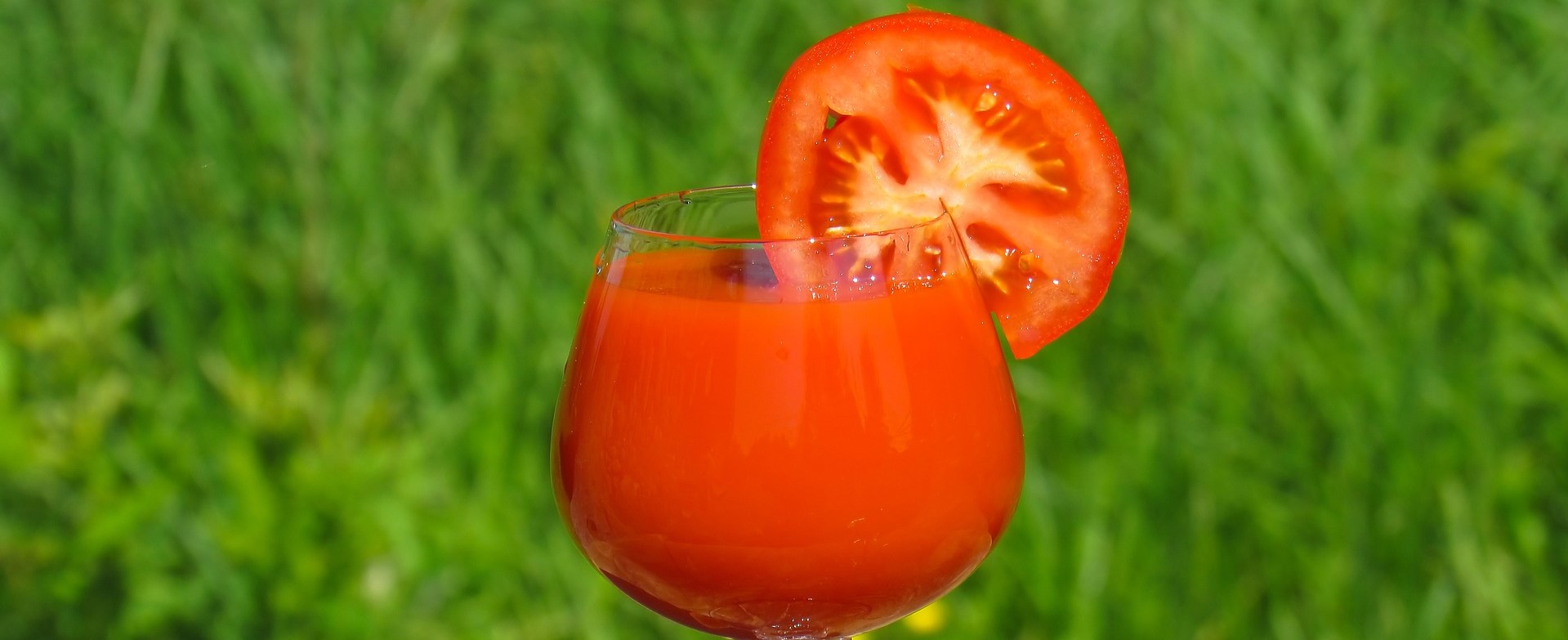 zumo de tomate
